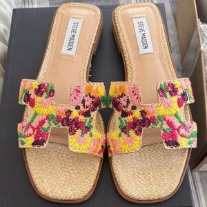 Steve Madden Women's Haydn 8.5 Floral Embroidered Sandals - Pink and Yellow